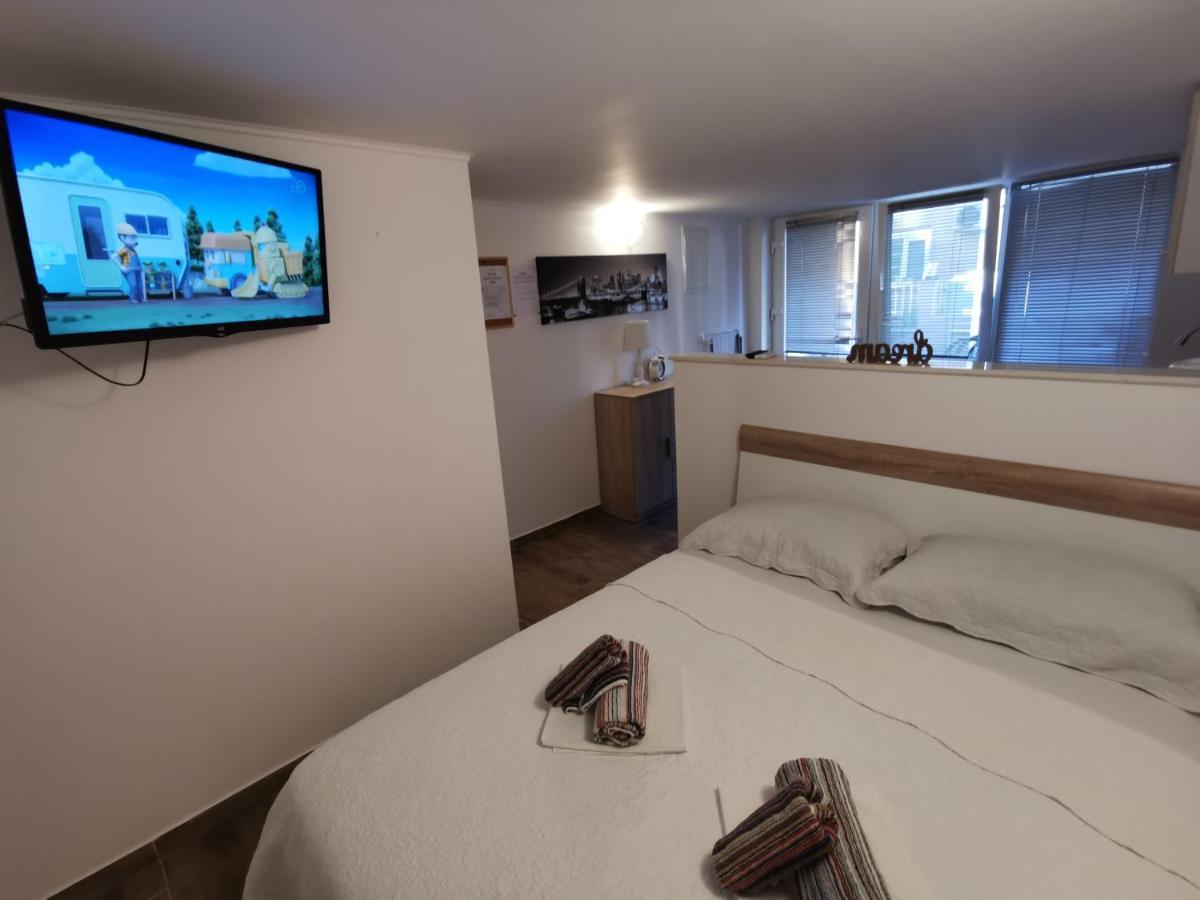 Perica Apartman